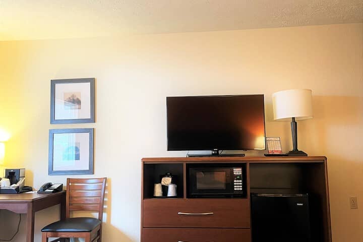 Room 10 of 47