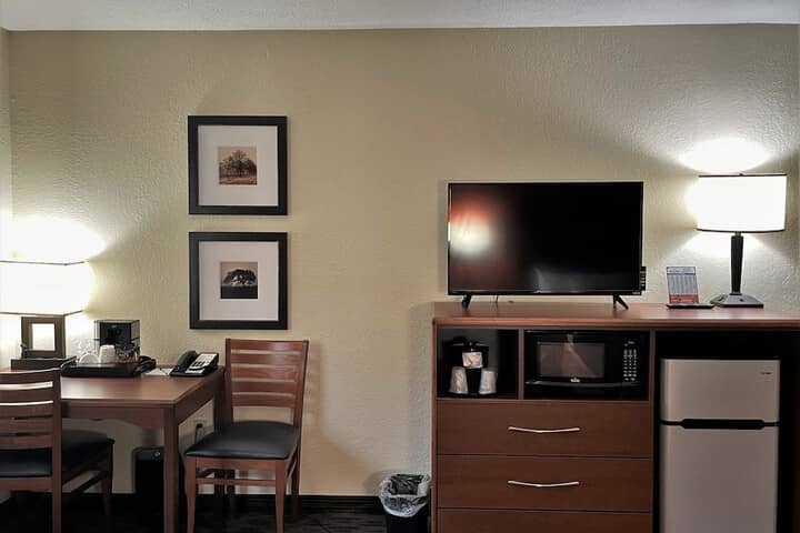 Room 13 of 47