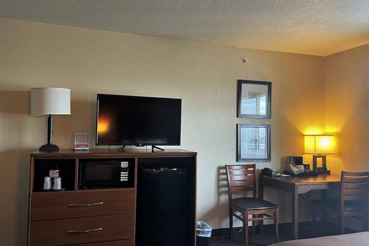 Room 15 of 47